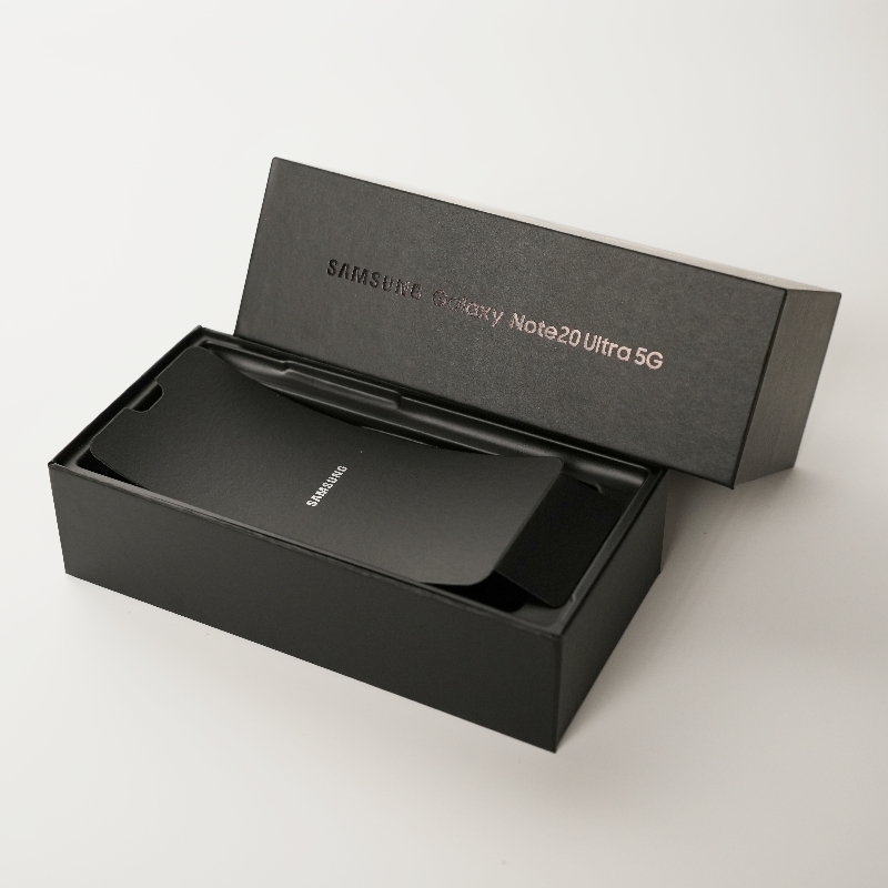 Samsung Note 20 Ultra package